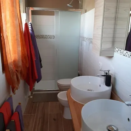 Bassa فندق مبيت وإفطار